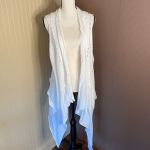 Stella carakasi white knit vest size L/XL